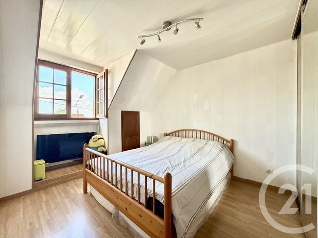 maison à vendre - 6 pièces - 130.0 m2 - CLAYE SOUILLY - 77 - ILE-DE-FRANCE - Century 21 Avenir Immobilier