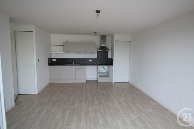 Appartement F3 à vendre - 3 pièces - 60.88 m2 - LE PIN - 77 - ILE-DE-FRANCE - Century 21 Avenir Immobilier