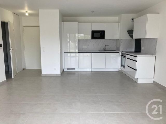 Appartement F2 à louer - 2 pièces - 47.98 m2 - CLAYE SOUILLY - 77 - ILE-DE-FRANCE - Century 21 Avenir Immobilier