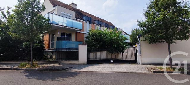 Appartement F3 à vendre - 3 pièces - 60.79 m2 - CHANTELOUP EN BRIE - 77 - ILE-DE-FRANCE - Century 21 Avenir Immobilier