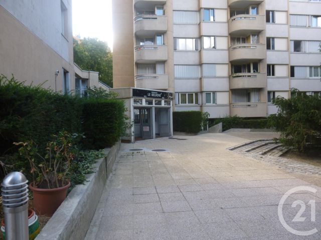 Appartement F3 à vendre - 4 pièces - 82.62 m2 - LE PRE ST GERVAIS - 93 - ILE-DE-FRANCE - Century 21 Avenir Immobilier