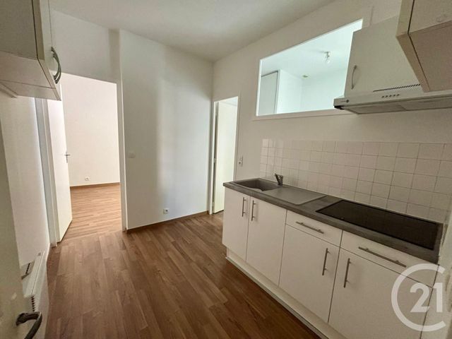Afficher la photo en grand Appartement F2 à louer - 2 pièces - 37.0 m2 - ST THIBAULT DES VIGNES - 77 - ILE-DE-FRANCE - Century 21 Avenir Immobilier