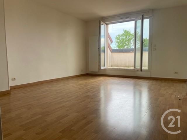 appartement - CLAYE SOUILLY - 77