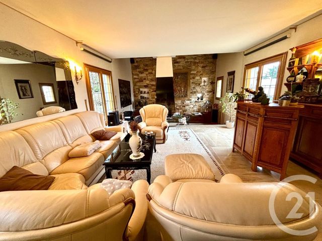 maison à vendre - 9 pièces - 202.34 m2 - CLAYE SOUILLY - 77 - ILE-DE-FRANCE - Century 21 Avenir Immobilier