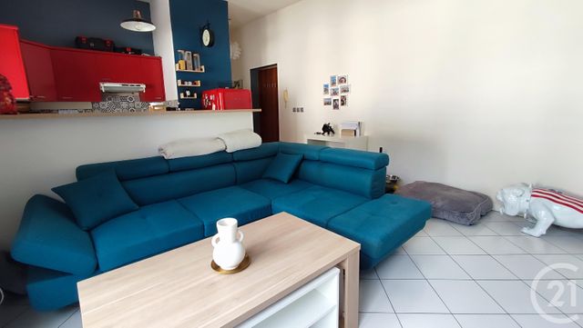 Appartement F2 à vendre - 2 pièces - 46.09 m2 - CLAYE SOUILLY - 77 - ILE-DE-FRANCE - Century 21 Avenir Immobilier