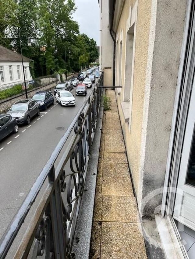 Appartement F2 à vendre - 2 pièces - 46.09 m2 - CLAYE SOUILLY - 77 - ILE-DE-FRANCE - Century 21 Avenir Immobilier