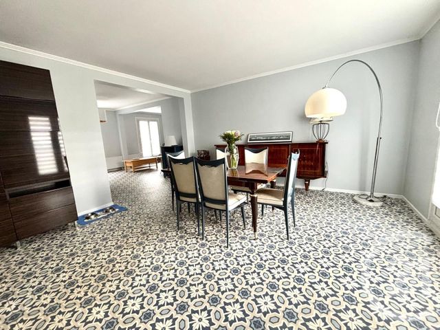 maison à vendre - 7 pièces - 177.69 m2 - CLAYE SOUILLY - 77 - ILE-DE-FRANCE - Century 21 Avenir Immobilier