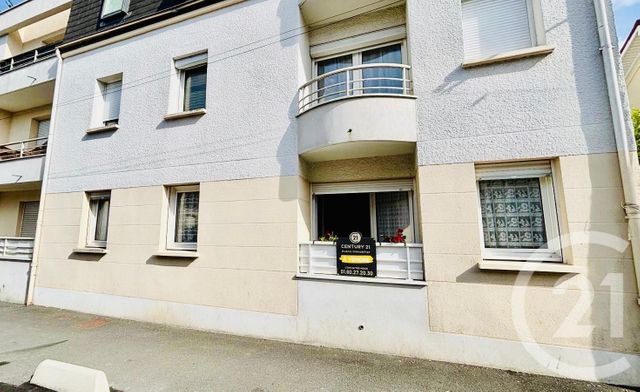 Appartement F1 à vendre CLAYE SOUILLY