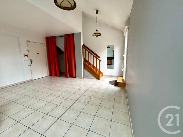 Appartement F2 bis à vendre - 3 pièces - 53.93 m2 - CLAYE SOUILLY - 77 - ILE-DE-FRANCE - Century 21 Avenir Immobilier