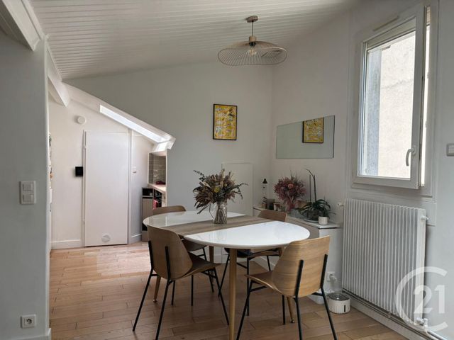 Appartement F2 à vendre - 2 pièces - 43.48 m2 - ISSY LES MOULINEAUX - 92 - ILE-DE-FRANCE - Century 21 Avenir Immobilier