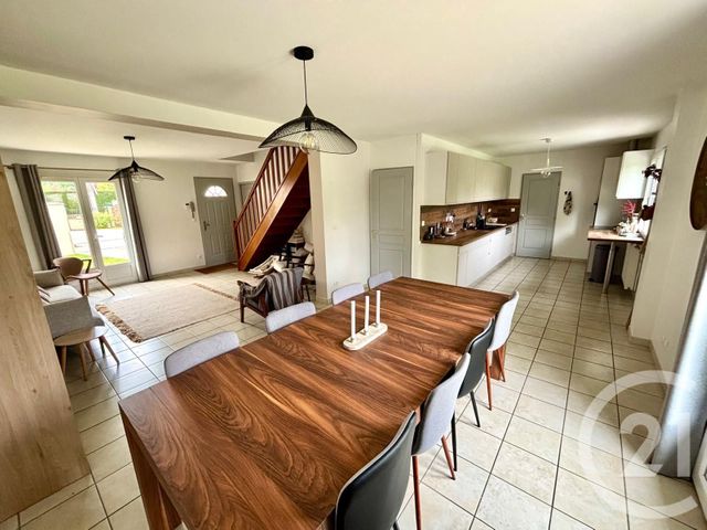 maison à vendre - 7 pièces - 128.0 m2 - VILLEVAUDE - 77 - ILE-DE-FRANCE - Century 21 Avenir Immobilier