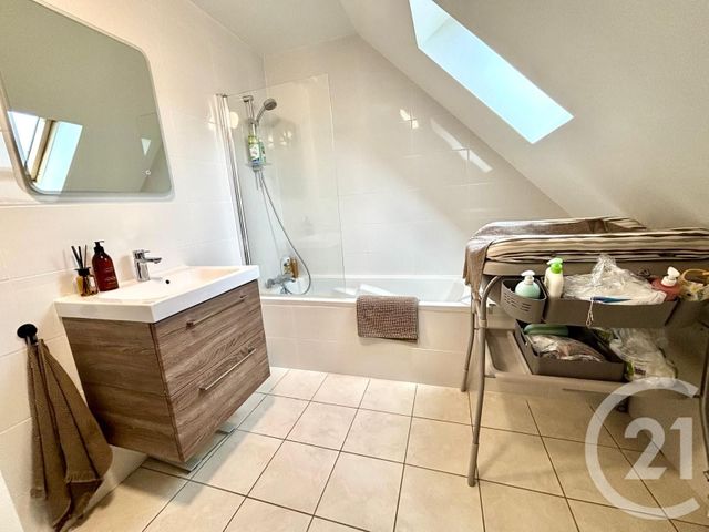 maison à vendre - 7 pièces - 128.0 m2 - VILLEVAUDE - 77 - ILE-DE-FRANCE - Century 21 Avenir Immobilier