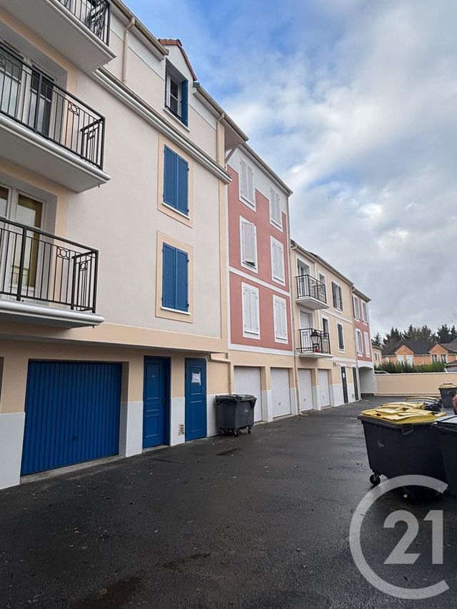 parking à louer - 12.0 m2 - VILLEPARISIS - 77 - ILE-DE-FRANCE - Century 21 Avenir Immobilier