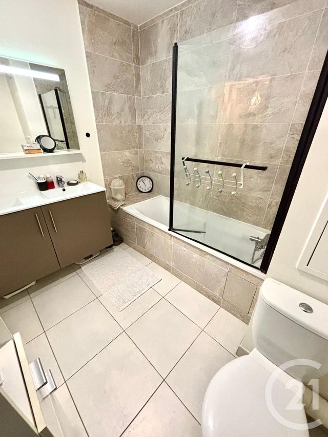 Appartement F4 à vendre - 4 pièces - 81.0 m2 - CLAYE SOUILLY - 77 - ILE-DE-FRANCE - Century 21 Avenir Immobilier