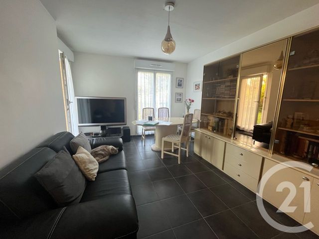 Afficher la photo en grand Appartement F2 à vendre - 2 pièces - 41.1 m2 - LE PIN - 77 - ILE-DE-FRANCE - Century 21 Avenir Immobilier