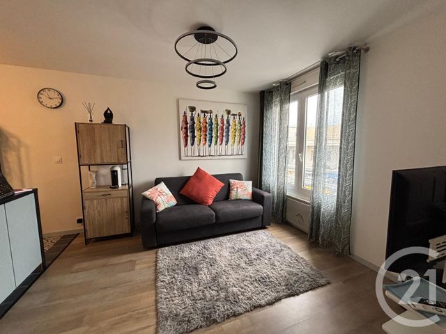 Appartement F2 à louer - 2 pièces - 32.01 m2 - LAGNY SUR MARNE - 77 - ILE-DE-FRANCE - Century 21 Avenir Immobilier