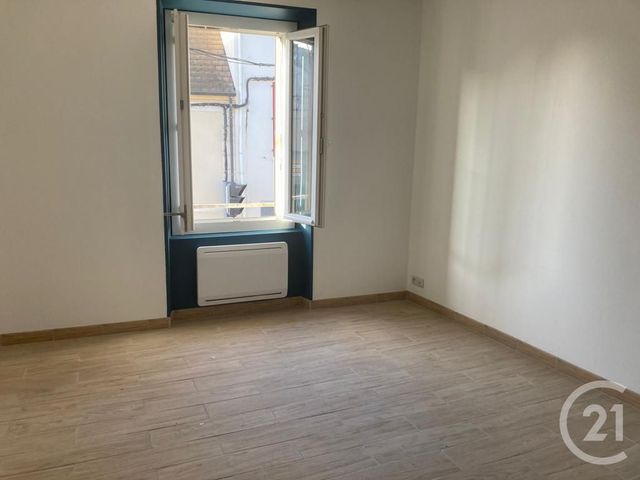 Appartement F1 à louer - 1 pièce - 28.44 m2 - MESSY - 77 - ILE-DE-FRANCE - Century 21 Avenir Immobilier