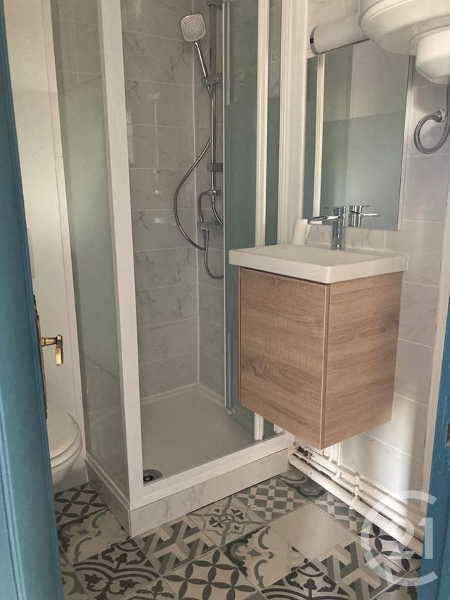 Appartement F1 à louer - 1 pièce - 28.44 m2 - MESSY - 77 - ILE-DE-FRANCE - Century 21 Avenir Immobilier