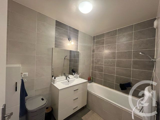 Appartement F3 à vendre - 3 pièces - 66.77 m2 - CLAYE SOUILLY - 77 - ILE-DE-FRANCE - Century 21 Avenir Immobilier