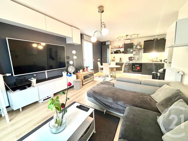 Appartement F3 à vendre - 3 pièces - 60.77 m2 - CLAYE SOUILLY - 77 - ILE-DE-FRANCE - Century 21 Avenir Immobilier