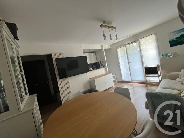 Appartement F2 à louer - 2 pièces - 38.05 m2 - VILLEPARISIS - 77 - ILE-DE-FRANCE - Century 21 Avenir Immobilier