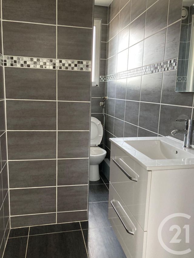 Appartement Studio à louer - 1 pièce - 29.56 m2 - MITRY MORY - 77 - ILE-DE-FRANCE - Century 21 Avenir Immobilier