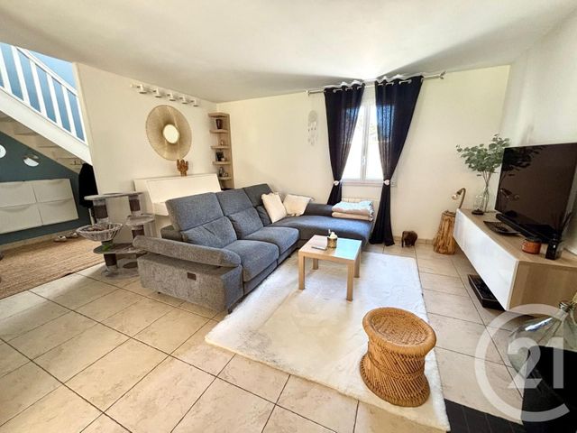 maison à vendre - 6 pièces - 106.0 m2 - CHARNY - 77 - ILE-DE-FRANCE - Century 21 Avenir Immobilier