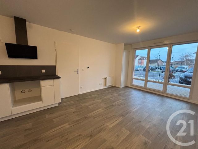 Appartement F2 à louer - 2 pièces - 40.88 m2 - MESSY - 77 - ILE-DE-FRANCE - Century 21 Avenir Immobilier