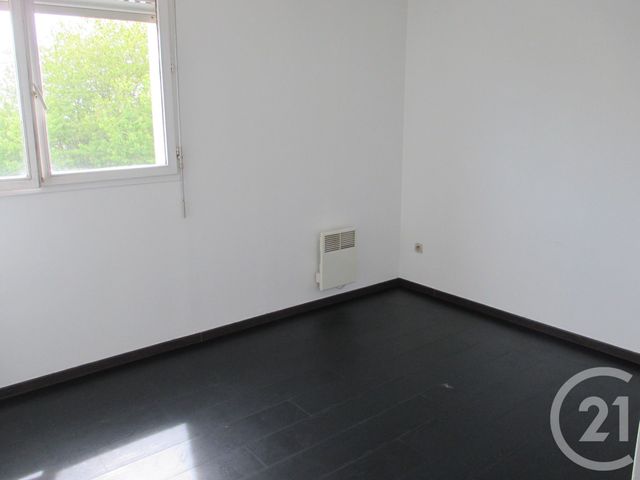 Appartement F3 à louer - 2 pièces - 58.28 m2 - TRILBARDOU - 77 - ILE-DE-FRANCE - Century 21 Avenir Immobilier