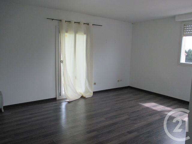 Appartement F3 à louer - 2 pièces - 58.28 m2 - TRILBARDOU - 77 - ILE-DE-FRANCE - Century 21 Avenir Immobilier