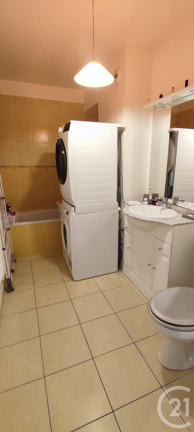 Appartement Duplex à louer - 2 pièces - 50.42 m2 - CLAYE SOUILLY - 77 - ILE-DE-FRANCE - Century 21 Avenir Immobilier