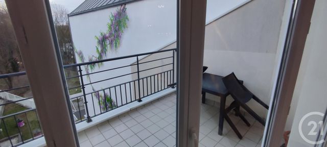 Appartement Duplex à louer - 2 pièces - 50.42 m2 - CLAYE SOUILLY - 77 - ILE-DE-FRANCE - Century 21 Avenir Immobilier
