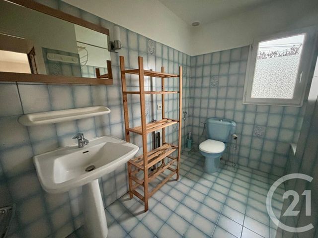 Appartement F2 à louer - 2 pièces - 41.69 m2 - CLAYE SOUILLY - 77 - ILE-DE-FRANCE - Century 21 Avenir Immobilier