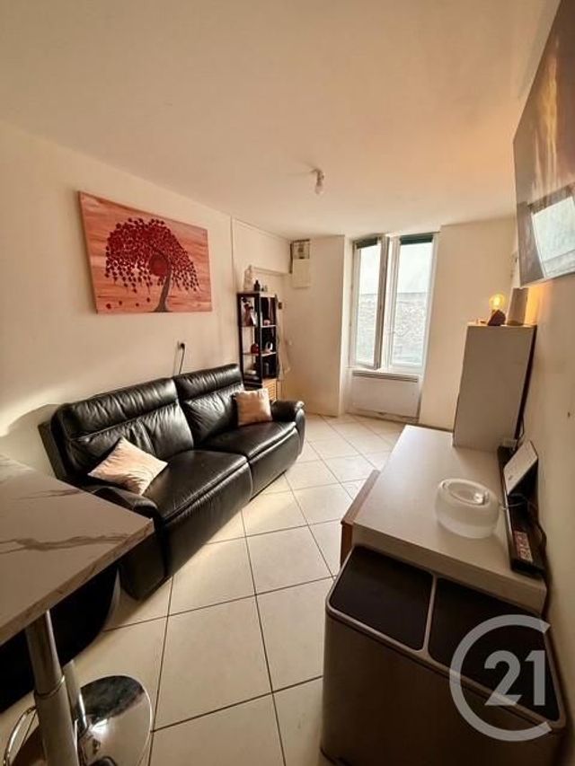 Appartement Studio à louer - 1 pièce - 25.28 m2 - CLAYE SOUILLY - 77 - ILE-DE-FRANCE - Century 21 Avenir Immobilier