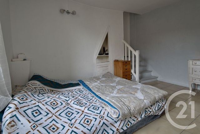 Appartement F2 à vendre - 2 pièces - 48.0 m2 - CLAYE SOUILLY - 77 - ILE-DE-FRANCE - Century 21 Avenir Immobilier