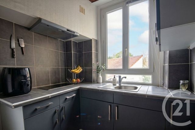 Appartement F2 à vendre - 2 pièces - 48.0 m2 - CLAYE SOUILLY - 77 - ILE-DE-FRANCE - Century 21 Avenir Immobilier