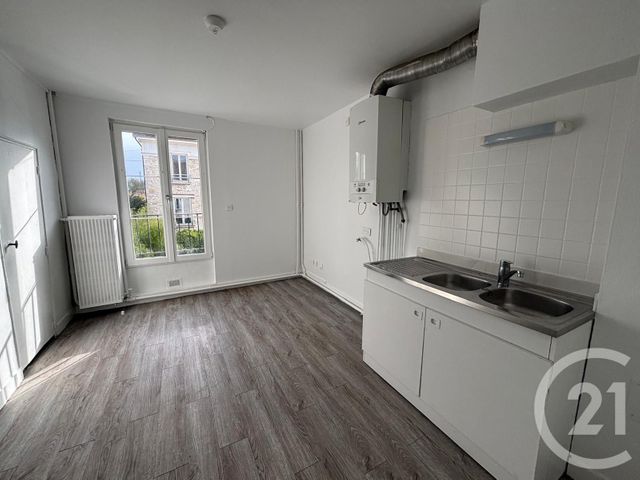 Appartement F2 à louer - 2 pièces - 63.34 m2 - PROVINS - 77 - ILE-DE-FRANCE - Century 21 Avenir Immobilier