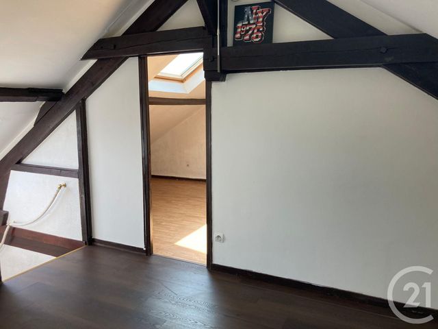 Appartement F2 à louer - 2 pièces - 20.81 m2 - CHARNY - 77 - ILE-DE-FRANCE - Century 21 Avenir Immobilier