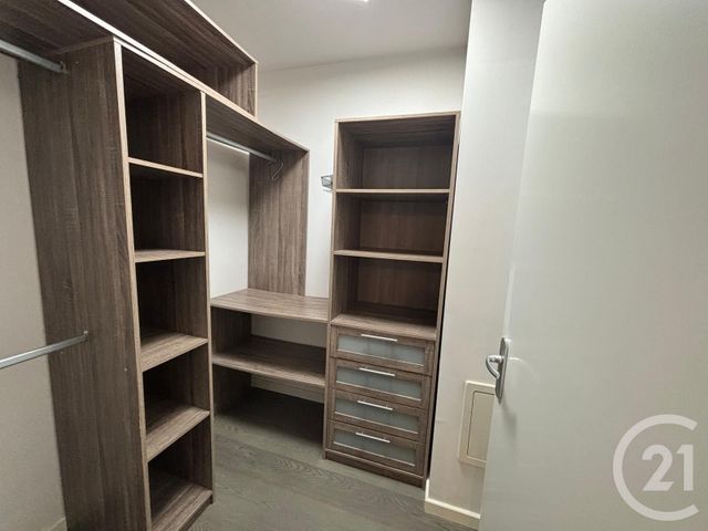 Appartement F3 à louer - 3 pièces - 61.7 m2 - CLAYE SOUILLY - 77 - ILE-DE-FRANCE - Century 21 Avenir Immobilier