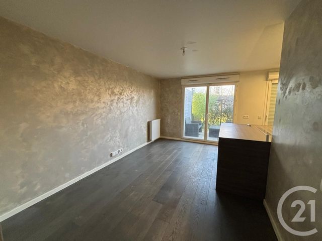 Appartement F3 à louer - 3 pièces - 61.7 m2 - CLAYE SOUILLY - 77 - ILE-DE-FRANCE - Century 21 Avenir Immobilier