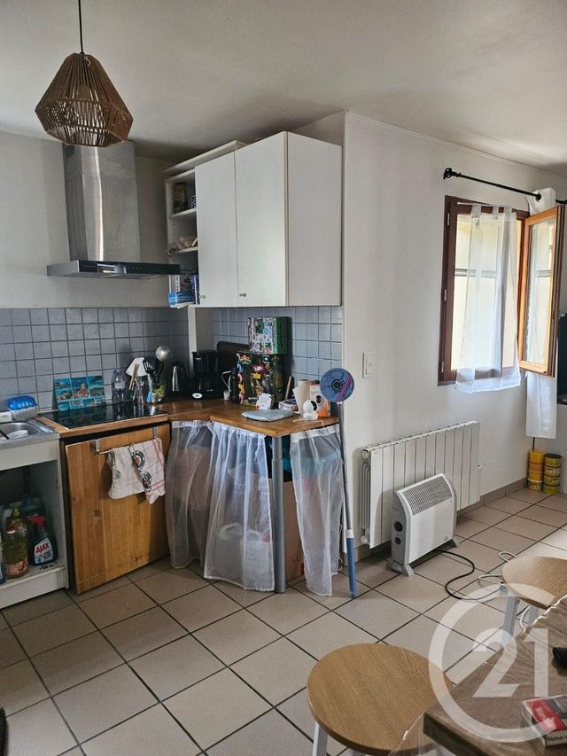 Appartement F2 à louer - 2 pièces - 35.82 m2 - LONGUEVILLE - 77 - ILE-DE-FRANCE - Century 21 Avenir Immobilier