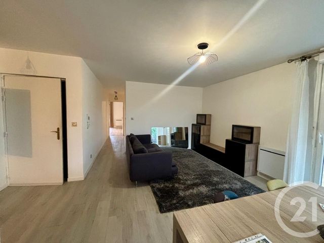Appartement F4 à louer - 4 pièces - 77.21 m2 - MITRY MORY - 77 - ILE-DE-FRANCE - Century 21 Avenir Immobilier