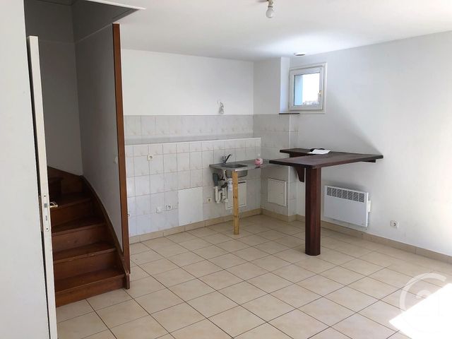 Appartement Duplex à louer - 2 pièces - 33.0 m2 - TRILPORT - 77 - ILE-DE-FRANCE - Century 21 Avenir Immobilier