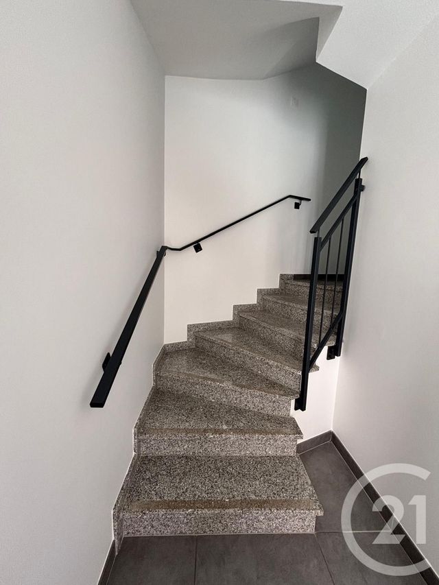 Appartement Duplex à louer - 4 pièces - 105.91 m2 - ANNET SUR MARNE - 77 - ILE-DE-FRANCE - Century 21 Avenir Immobilier