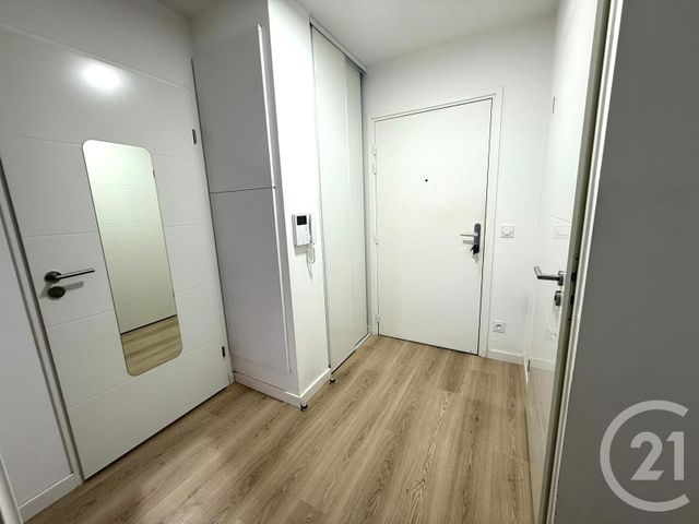 Appartement F3 à vendre - 3 pièces - 58.07 m2 - CLAYE SOUILLY - 77 - ILE-DE-FRANCE - Century 21 Avenir Immobilier