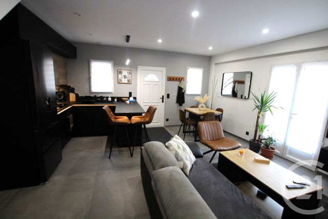 maison à louer - 4 pièces - 75.5 m2 - VILLEVAUDE - 77 - ILE-DE-FRANCE - Century 21 Avenir Immobilier
