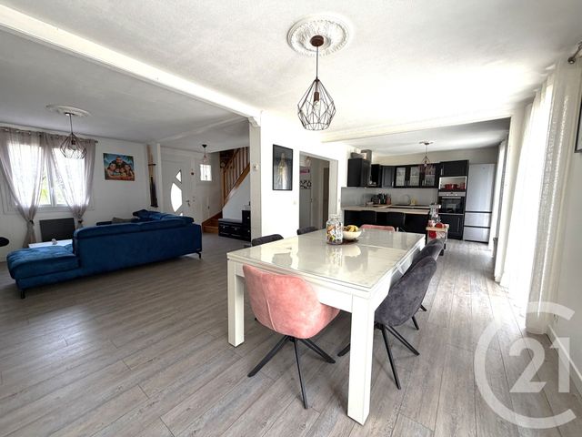 maison à vendre - 6 pièces - 115.0 m2 - CLAYE SOUILLY - 77 - ILE-DE-FRANCE - Century 21 Avenir Immobilier