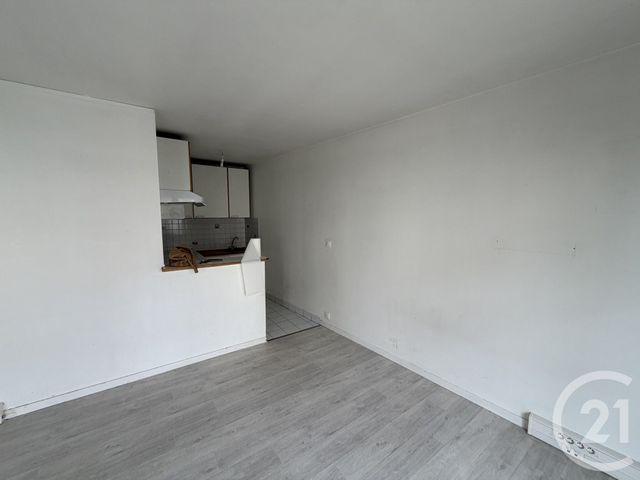 Appartement F1 à vendre - 1 pièce - 32.88 m2 - CLAYE SOUILLY - 77 - ILE-DE-FRANCE - Century 21 Avenir Immobilier