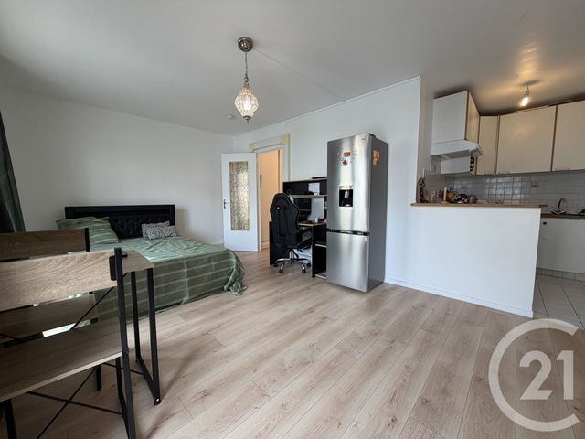 Appartement F1 à vendre - 1 pièce - 32.88 m2 - CLAYE SOUILLY - 77 - ILE-DE-FRANCE - Century 21 Avenir Immobilier