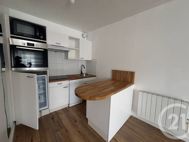 Appartement Studio à louer - 1 pièce - 32.55 m2 - CLAYE SOUILLY - 77 - ILE-DE-FRANCE - Century 21 Avenir Immobilier